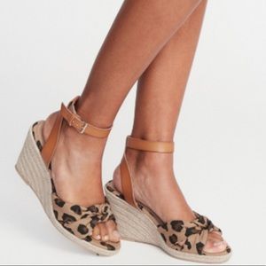 Leopard Canvas Knot Wedges, Old Navy - Size 8